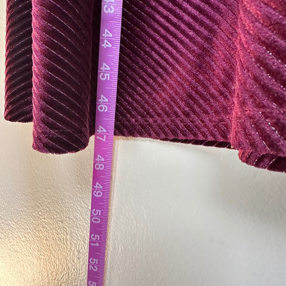 Maison‎ Tara Women's 6 Midi Dress Burgundy Metallic Ribbed V-Neck NEW - Picture 4 of 10